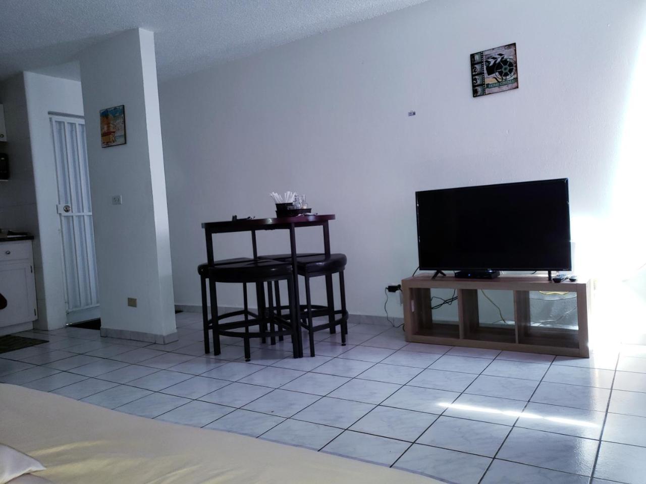 Beach Front Apt Isla Verde 3 Apartment San Juan Bagian luar foto