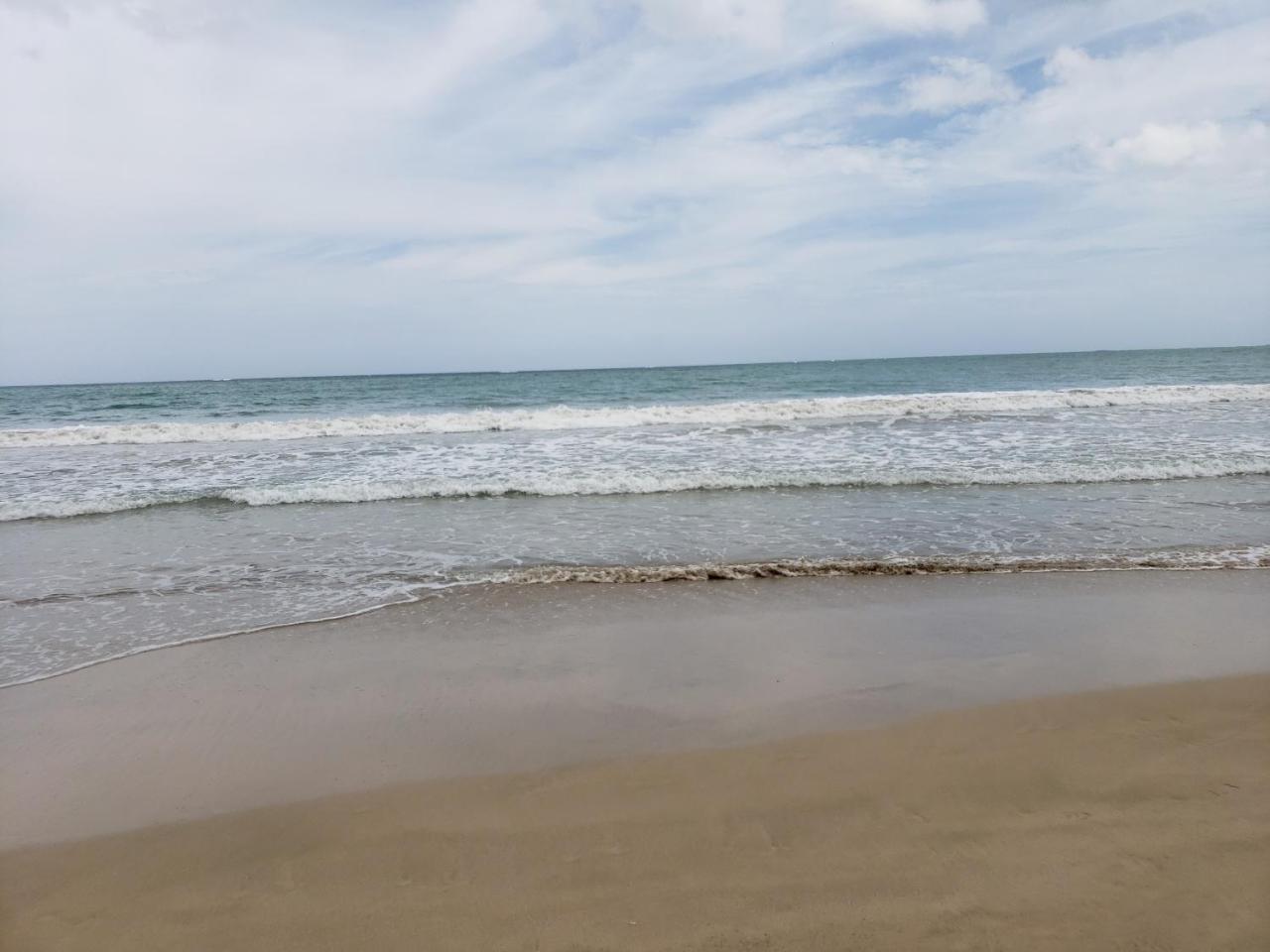 Beach Front Apt Isla Verde 3 Apartment San Juan Bagian luar foto