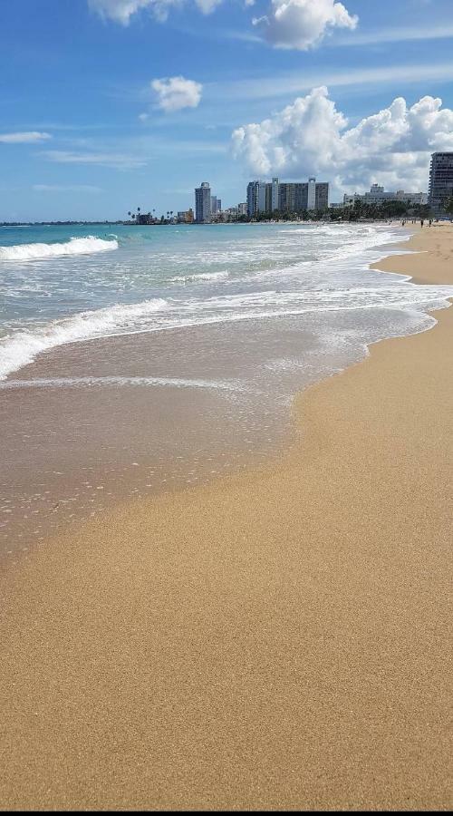Beach Front Apt Isla Verde 3 Apartment San Juan Bagian luar foto