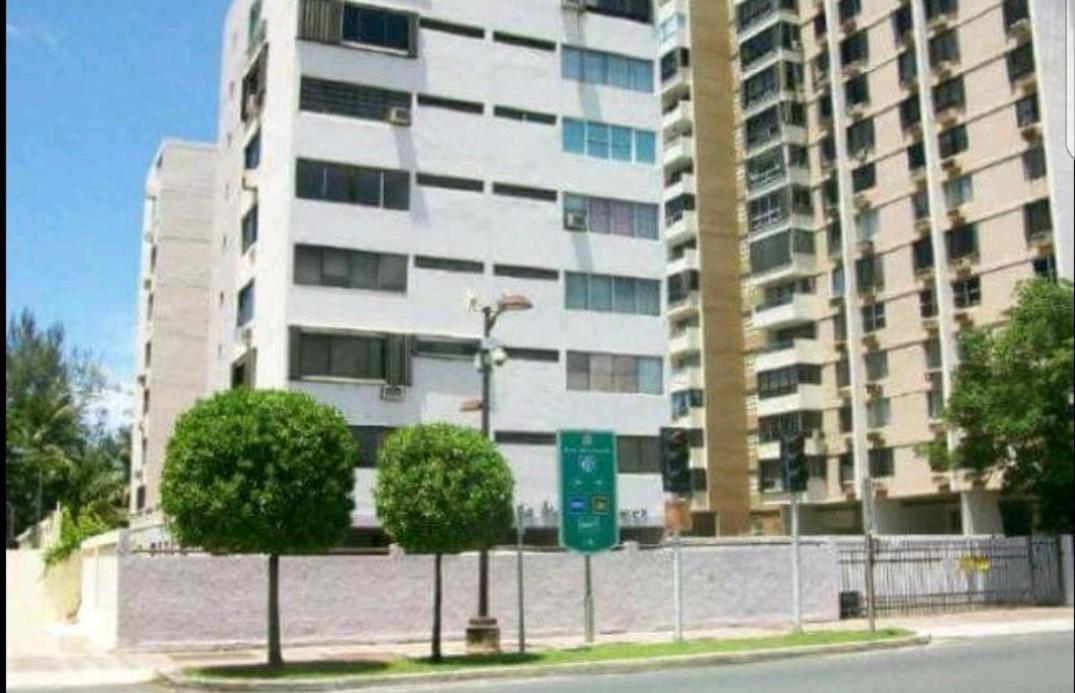 Beach Front Apt Isla Verde 3 Apartment San Juan Ruang foto
