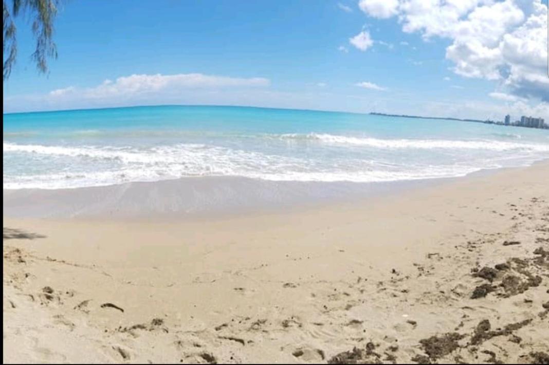 Beach Front Apt Isla Verde 3 Apartment San Juan Ruang foto